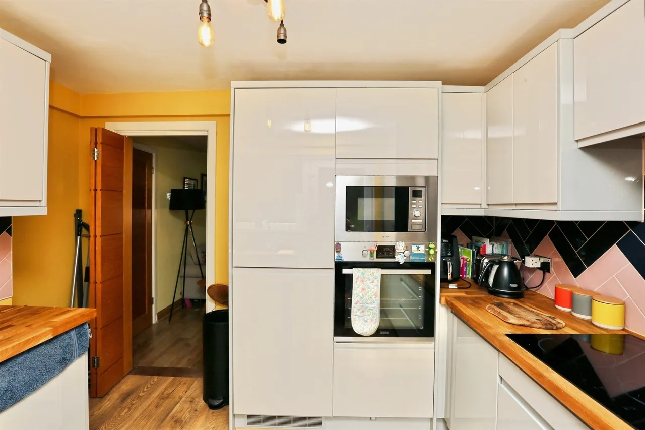 St. Nicholas Avenue, Gosport, photo 5
