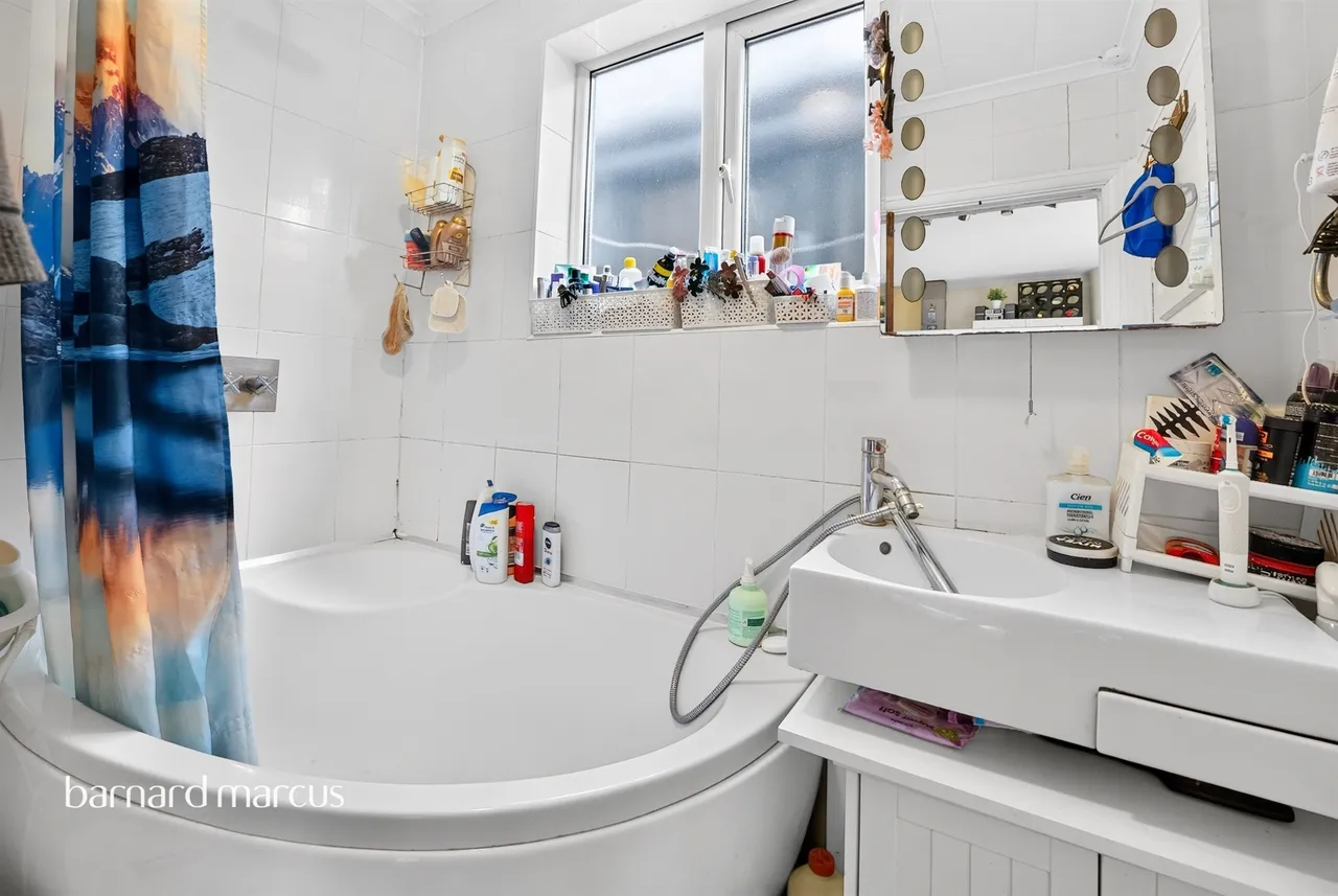 Baker Lane, Mitcham, CR4, photo 10