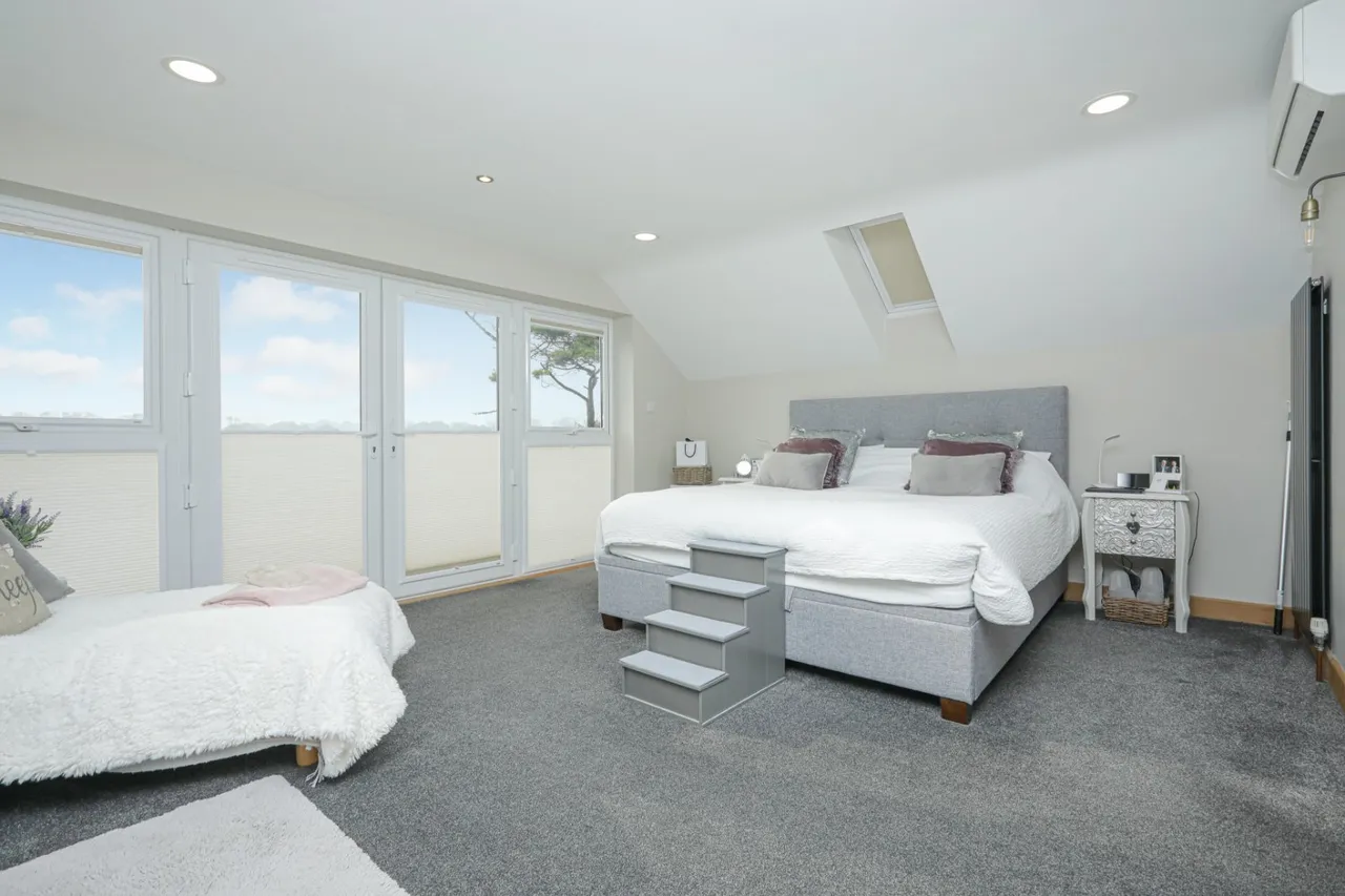 St. Vincent Road, St. Margarets-at-Cliffe, CT15, photo 17