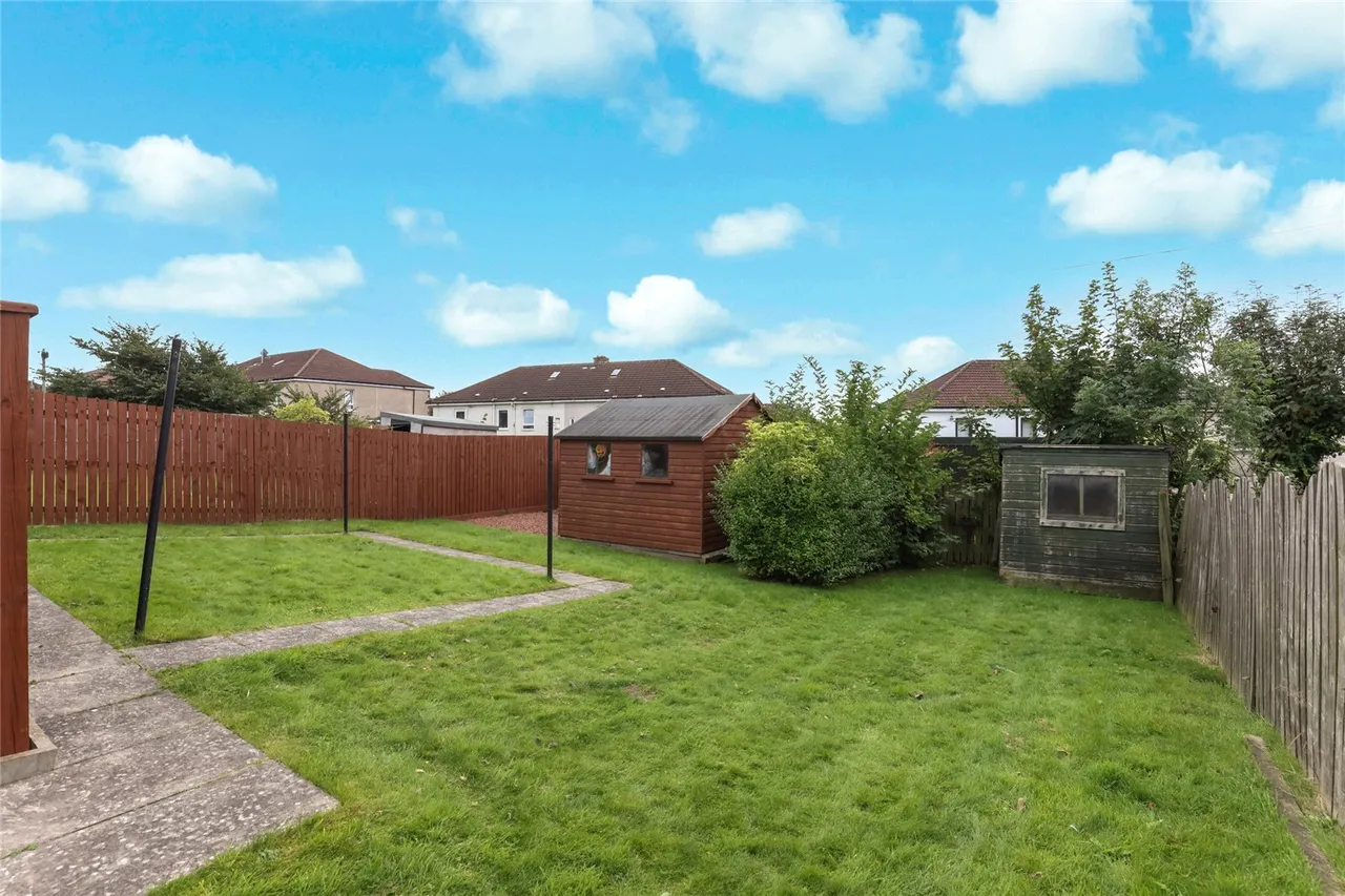 Carntyne Road, Carntyne, G32, photo 16