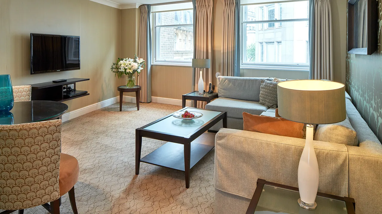 1 bed property to rent, Bow Lane, Bank, EC4M