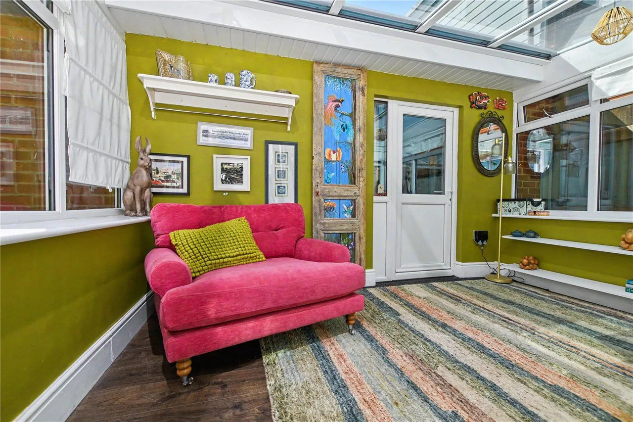 West Lea Drive, Tingley, WF3, photo 19