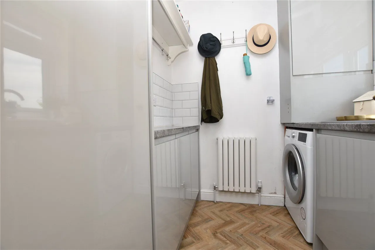 West Lea Drive, Tingley, WF3, photo 5