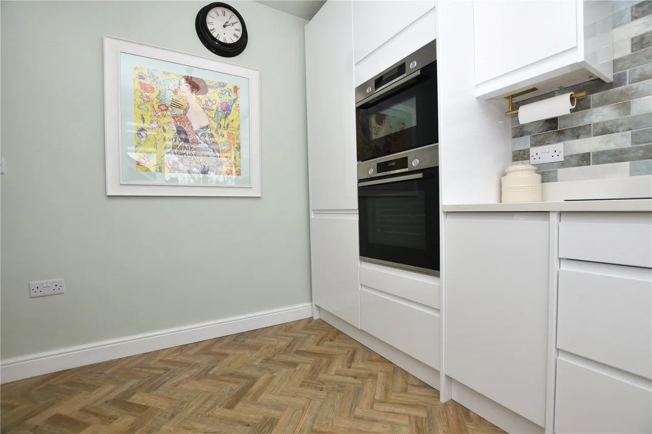 West Lea Drive, Tingley, WF3, photo 18