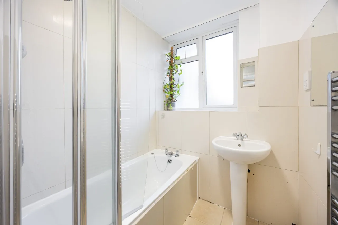 Rayners Road, London, SW15, photo 7
