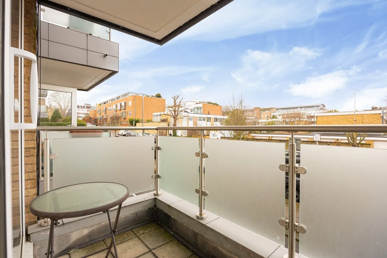 Rayners Road, London, SW15, photo 6