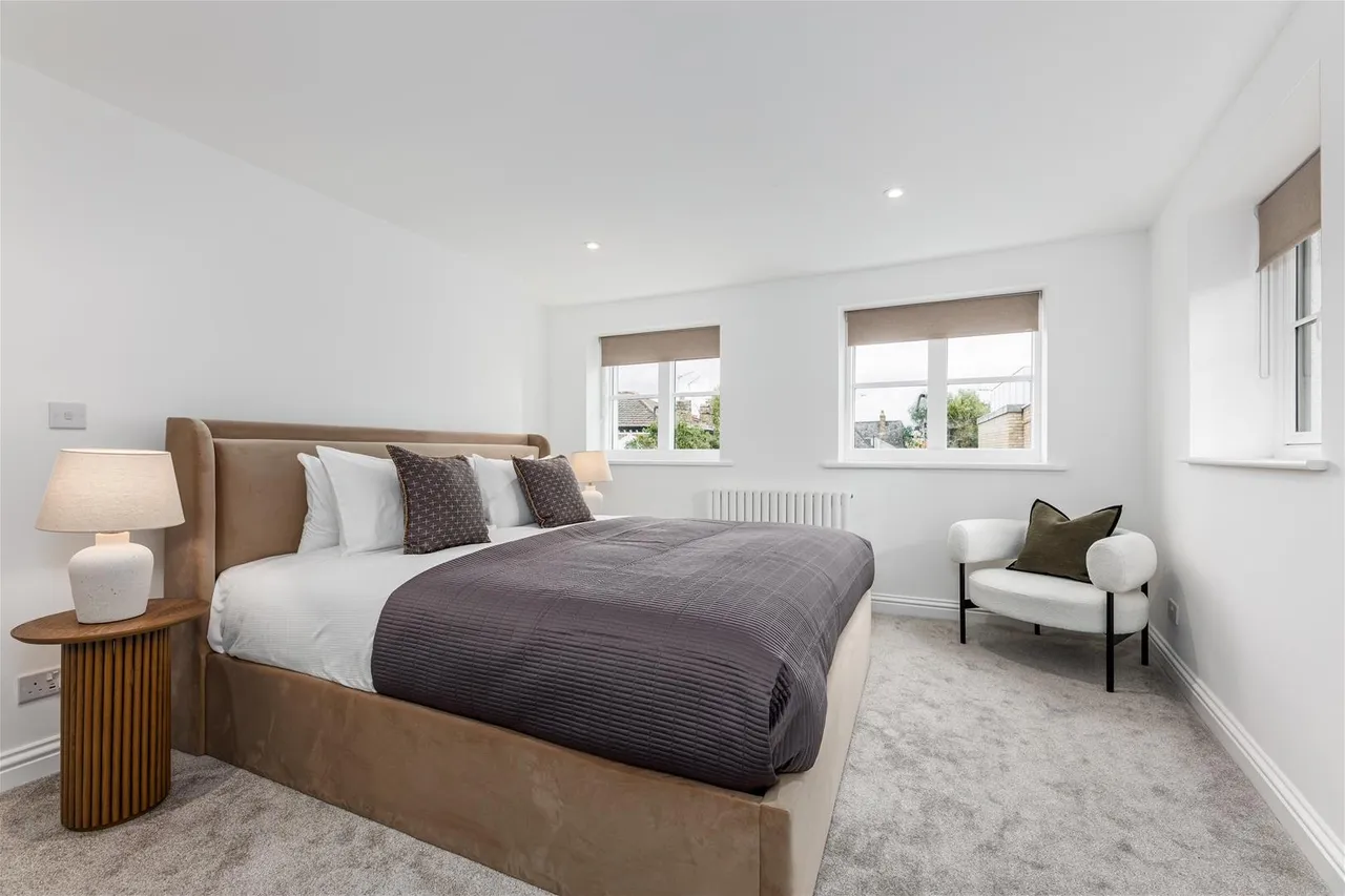 Crofton Road, London, photo 11