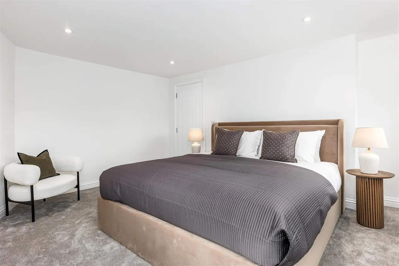 Crofton Road, London, photo 12