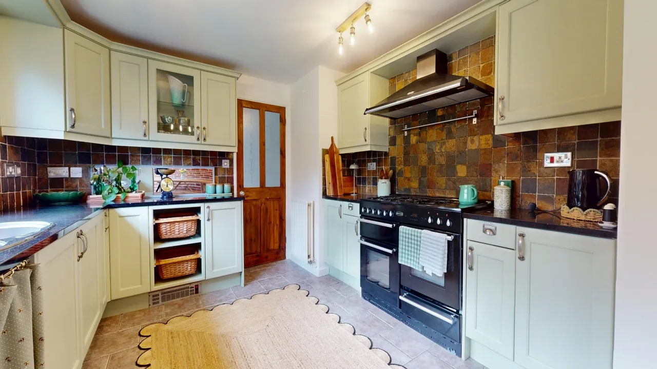 Swallowfield Close, Swallowfield Close, Priorslee TF2 9TG, photo 5