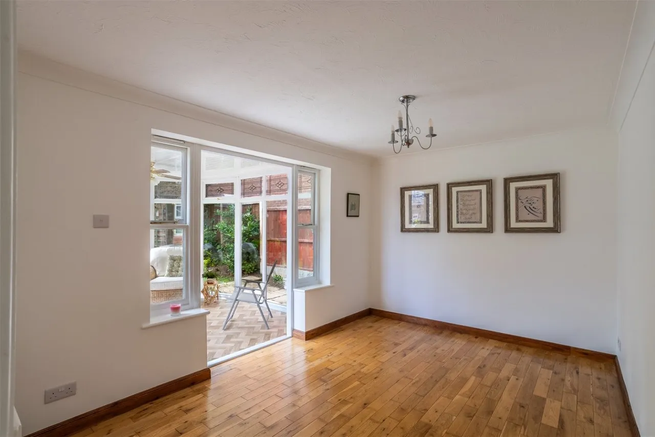 Swallowfield Close, Swallowfield Close, Priorslee TF2 9TG, photo 10