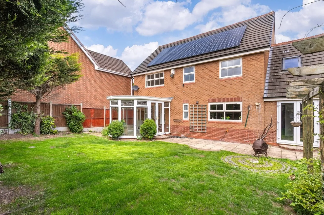 Swallowfield Close, Swallowfield Close, Priorslee TF2 9TG, photo 36