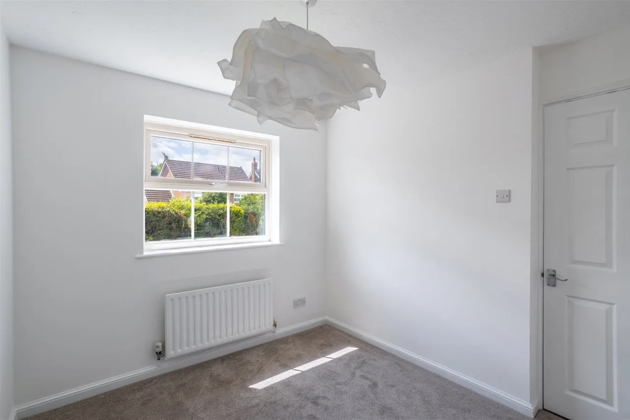 Swallowfield Close, Swallowfield Close, Priorslee TF2 9TG, photo 27