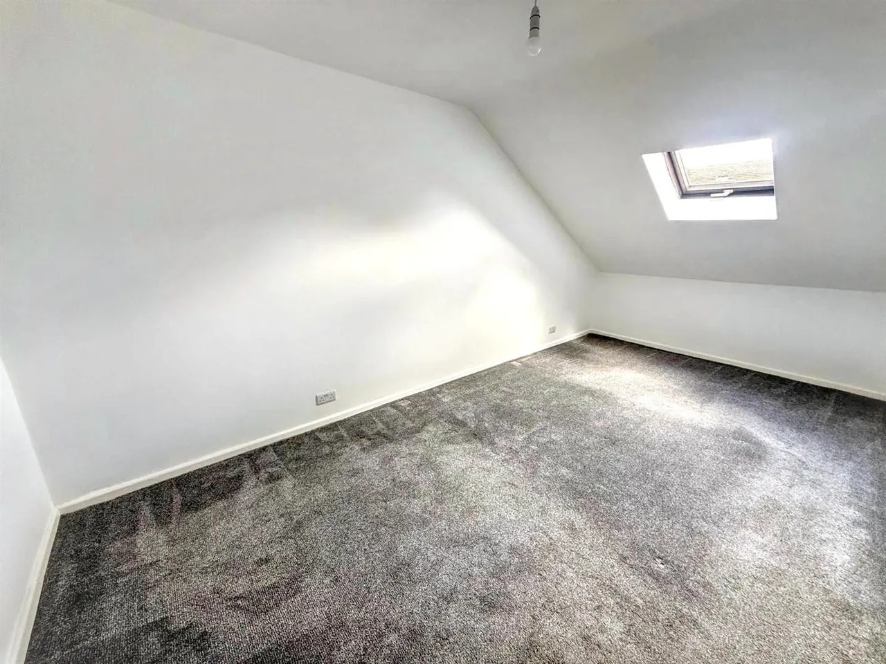 Bradley Road, Silsden, BD20 9NL, photo 13