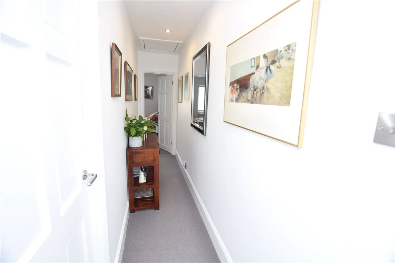 Somerset Road, Farnborough, Hampshire, GU14 6DP, photo 19