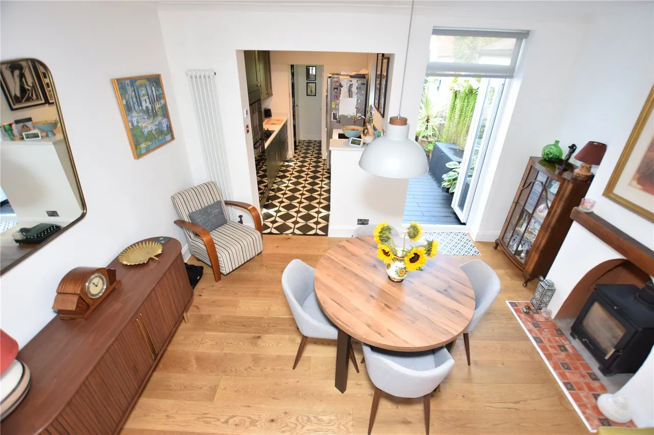 Somerset Road, Farnborough, Hampshire, GU14 6DP, photo 2