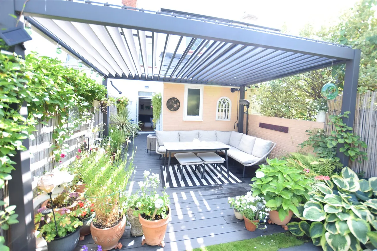 Somerset Road, Farnborough, Hampshire, GU14 6DP, photo 9