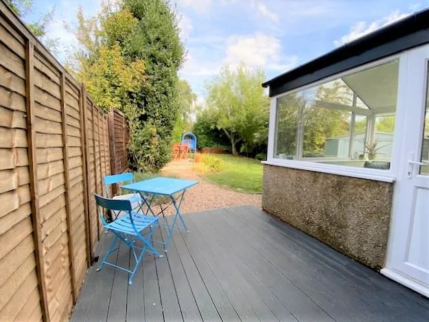 Queens Walk, Stamford, PE9, photo 15