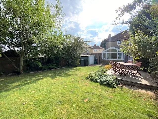 Queens Walk, Stamford, PE9, photo 17