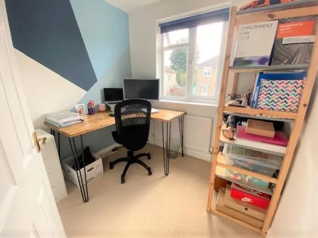 Queens Walk, Stamford, PE9, photo 13