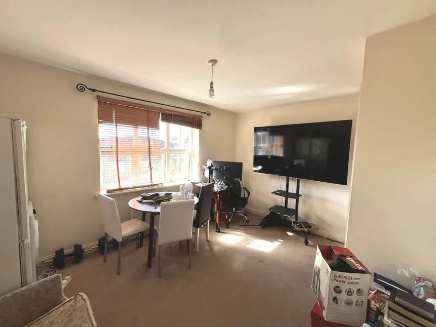 Northcote Road, BH1, photo 2