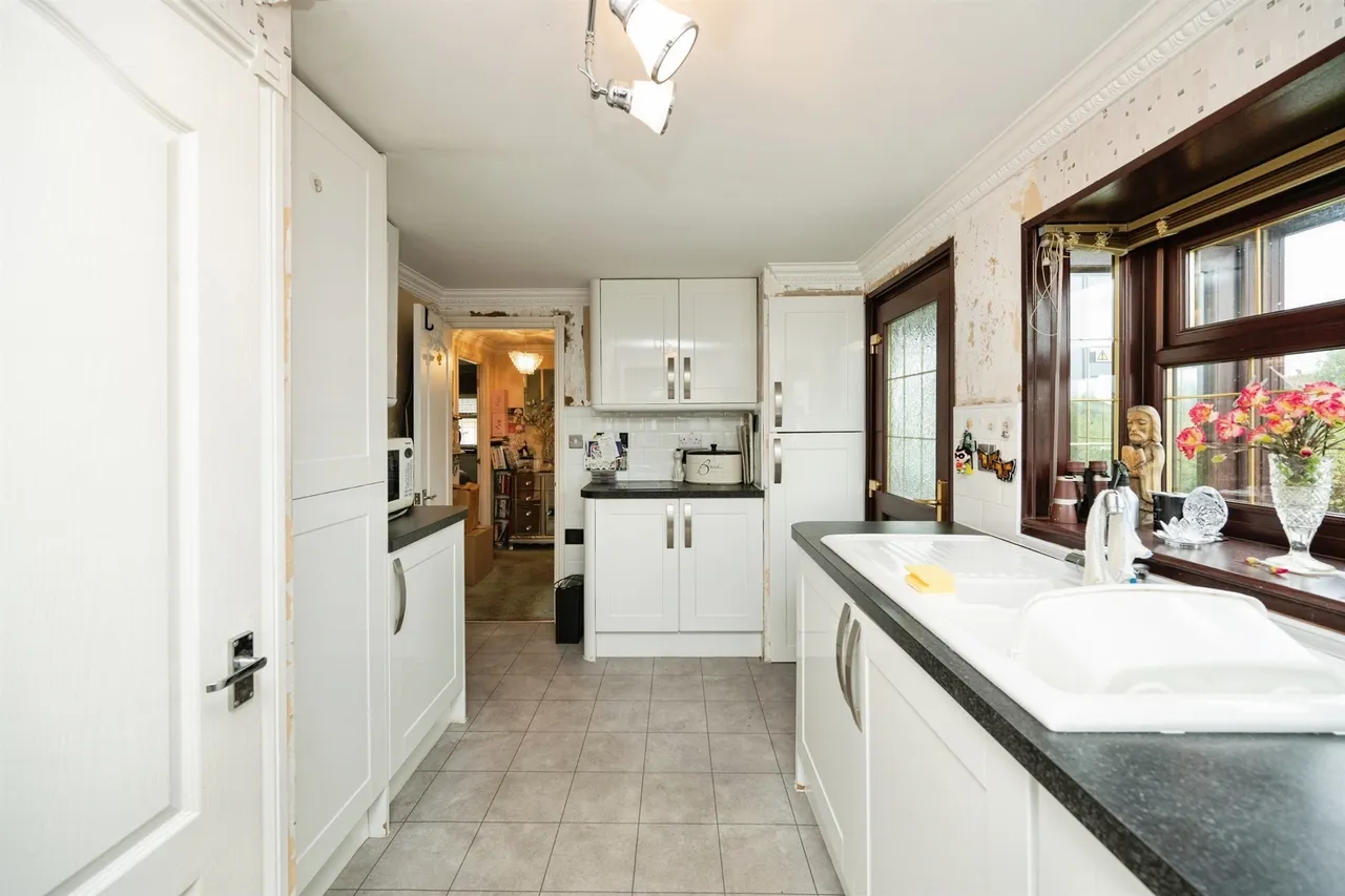 Pinfold Lane, Walsall, WS9, photo 4