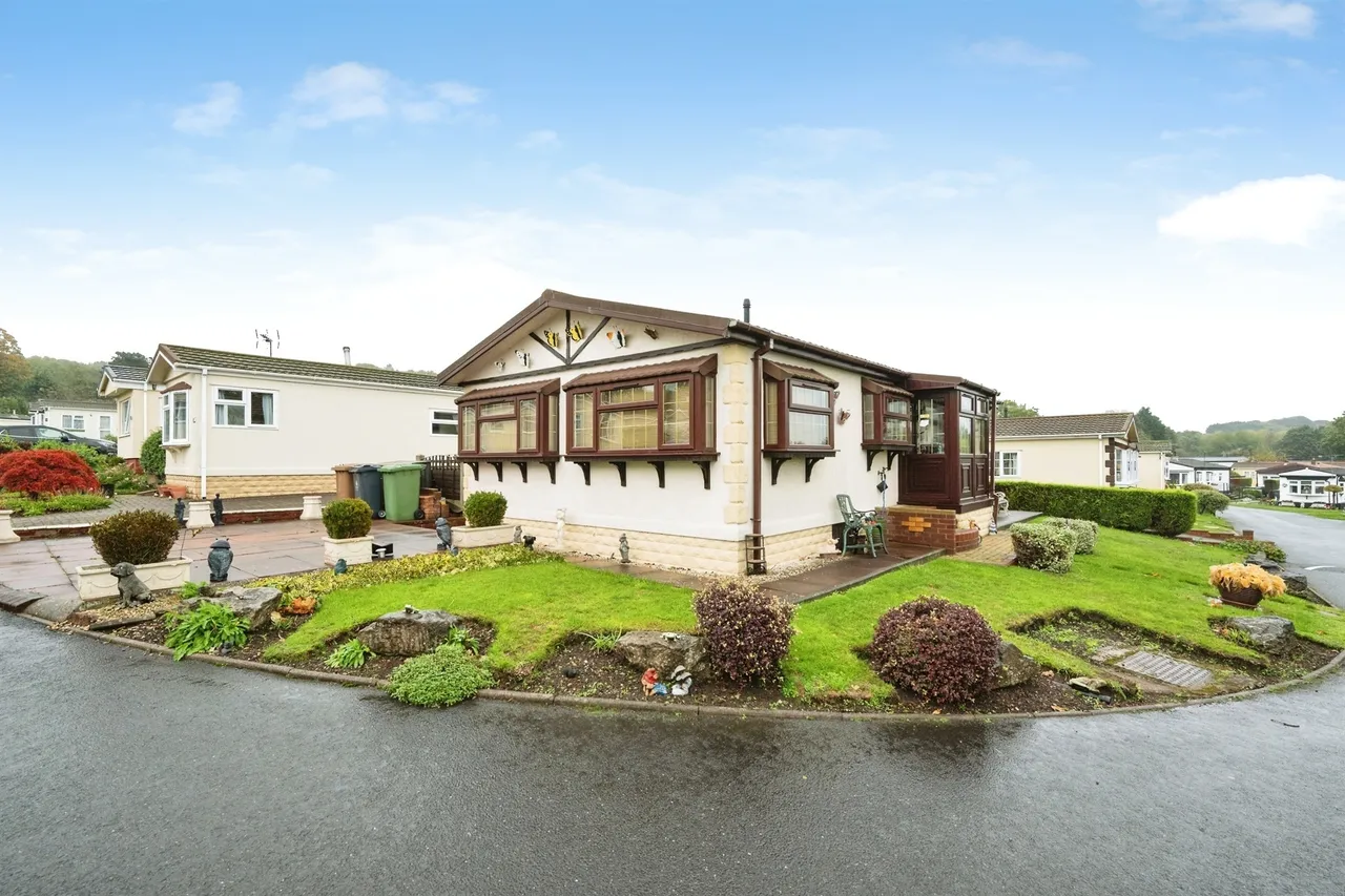 1 bed park home for sale, Pinfold Lane, Walsall, WS9