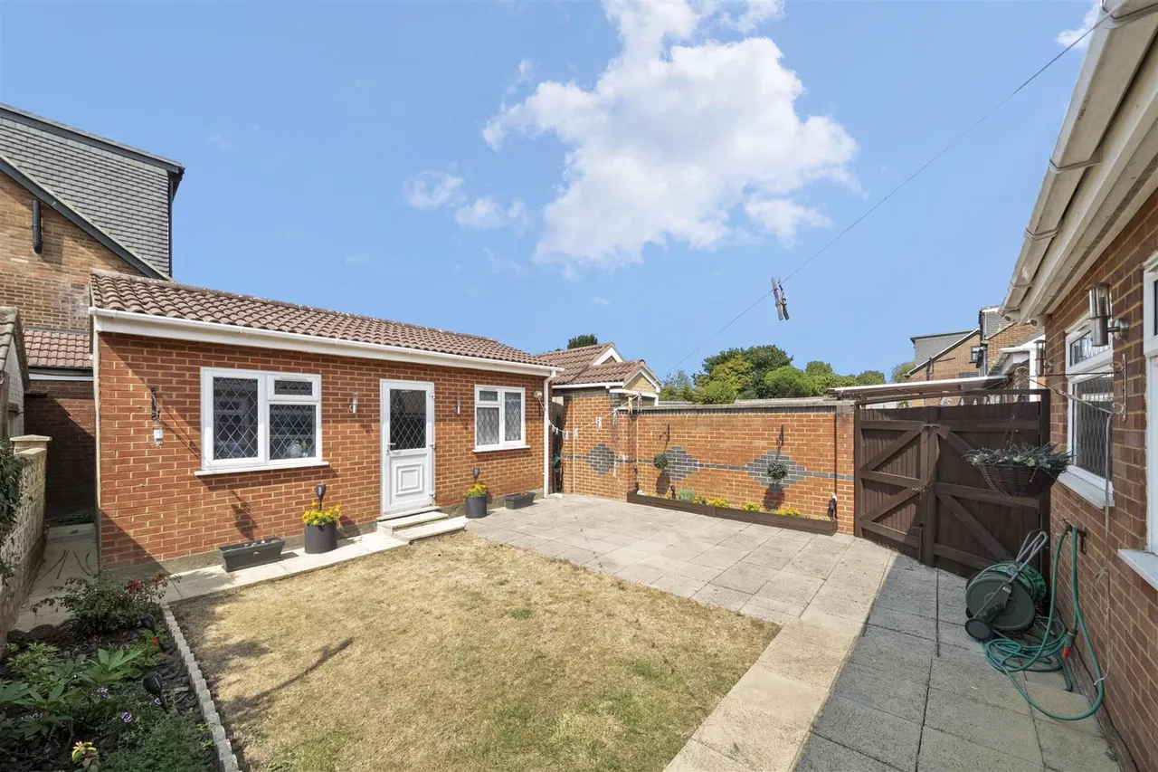 Friar Road, Hayes, photo 14