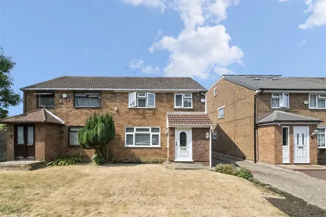 3 bed house for sale — Friar Road, Hayes