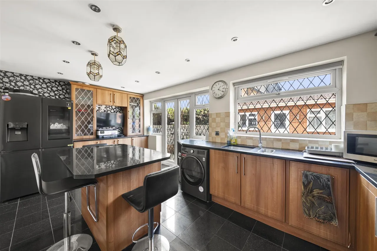 Friar Road, Hayes, photo 3
