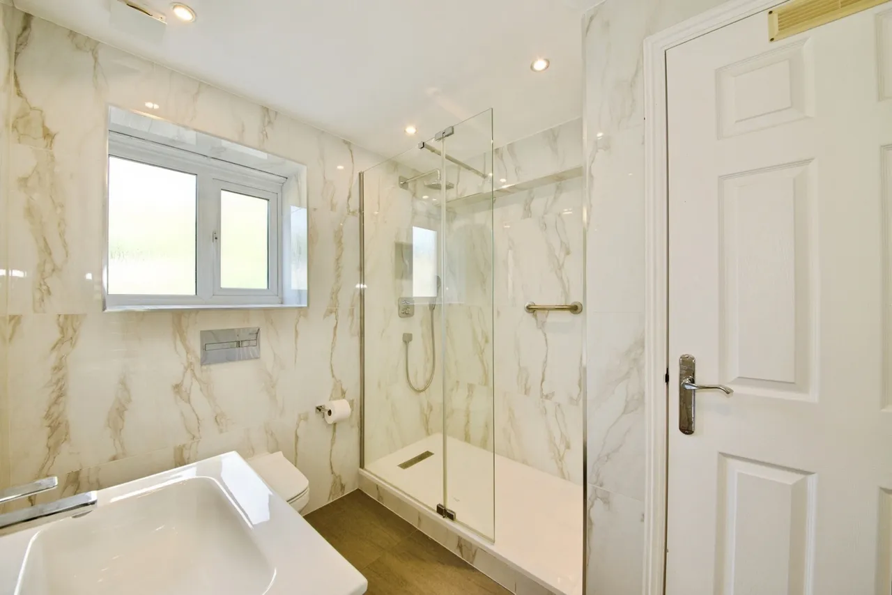 Stafford Close, London, N14, photo 12