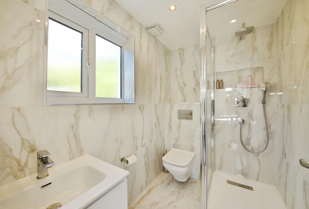 Stafford Close, London, N14, photo 4