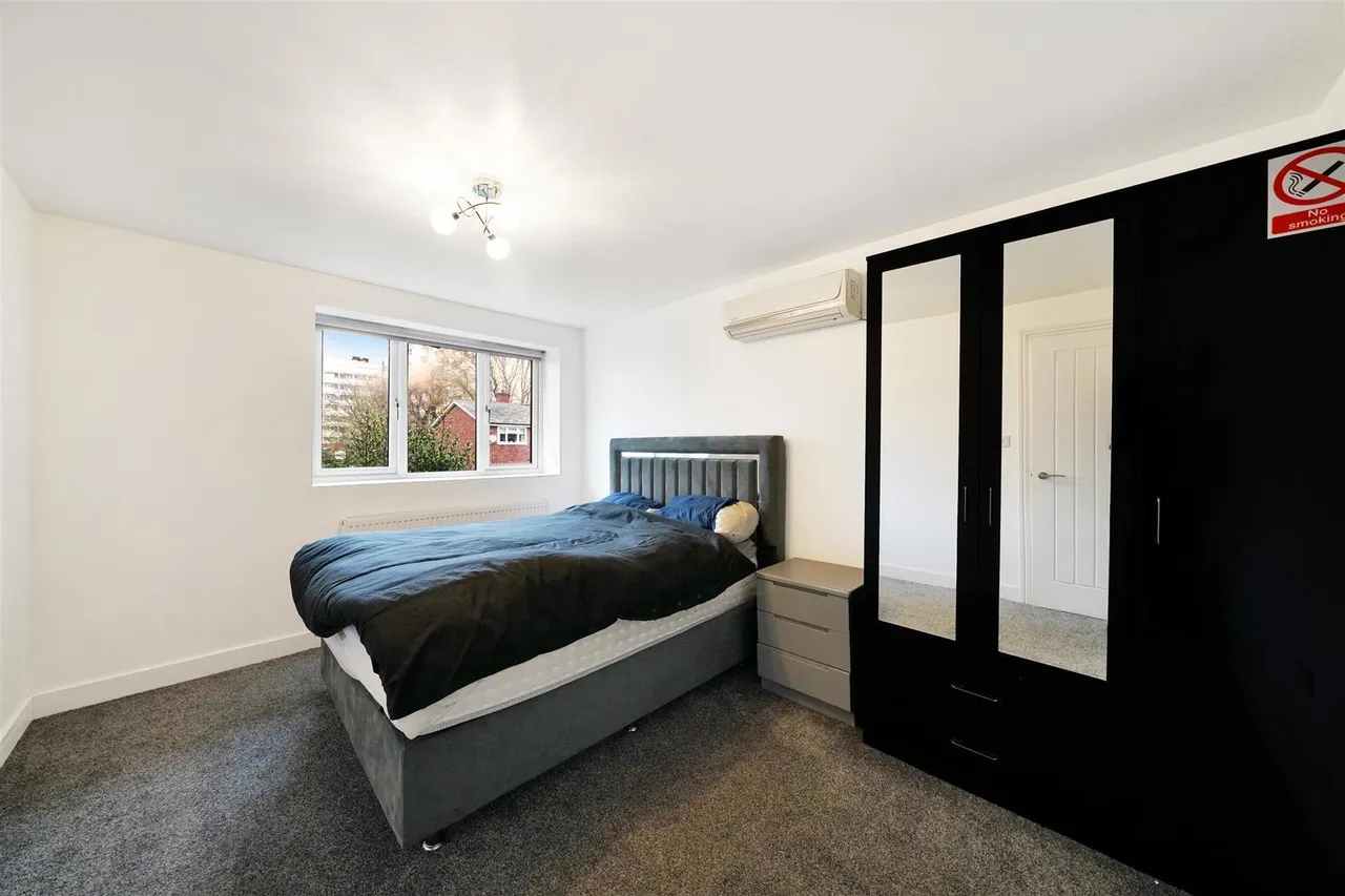 Parker Street, Silvertown, E16, photo 6