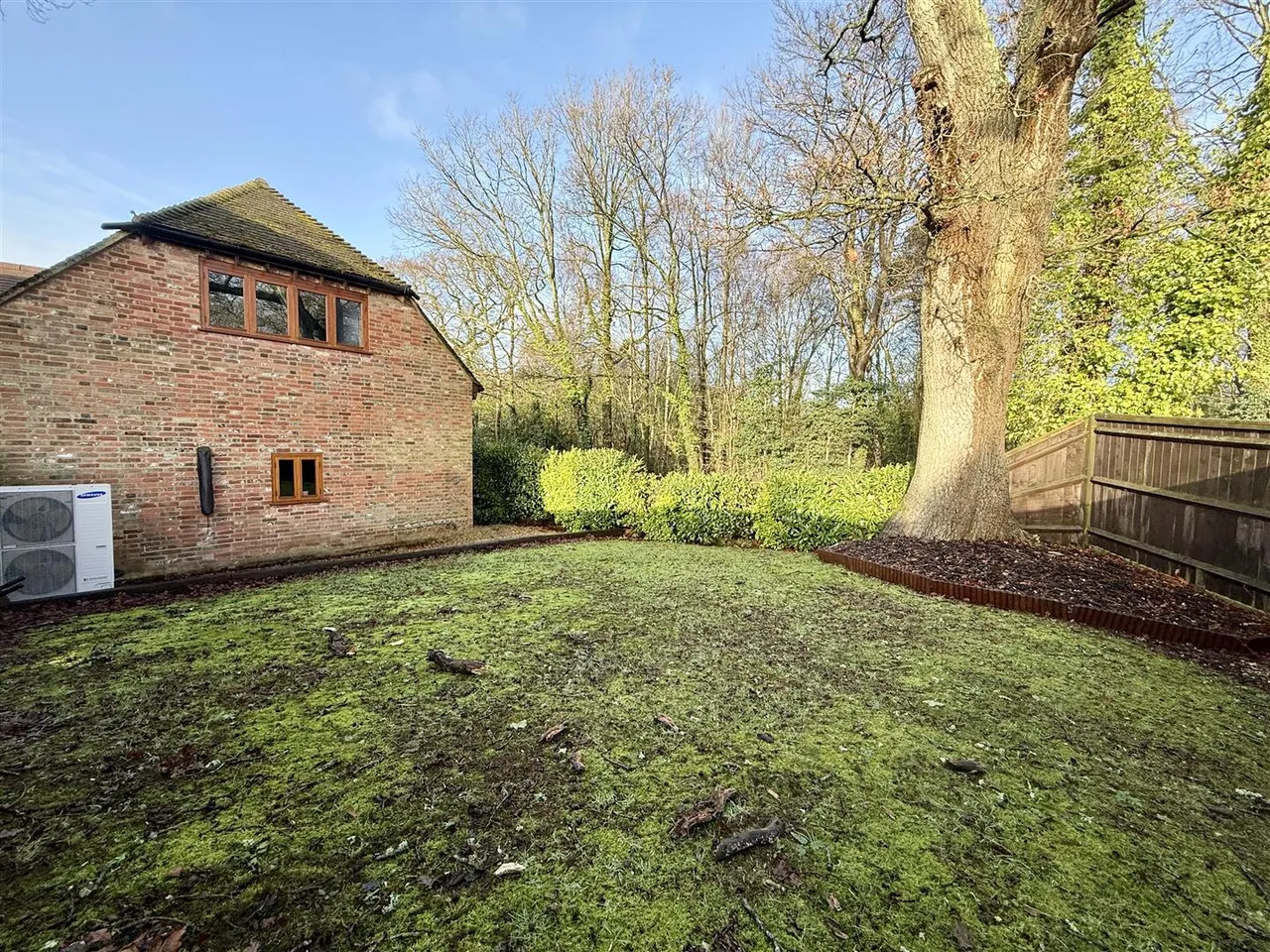 Snakemoor Lane,Durley, Southampton, photo 18