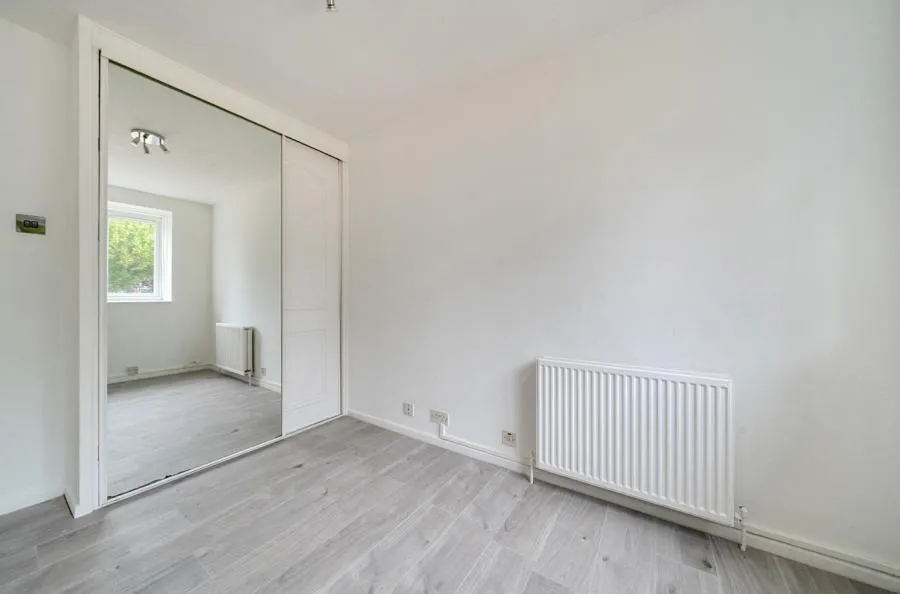 Windlesham Road, Priestwood, RG42, photo 11