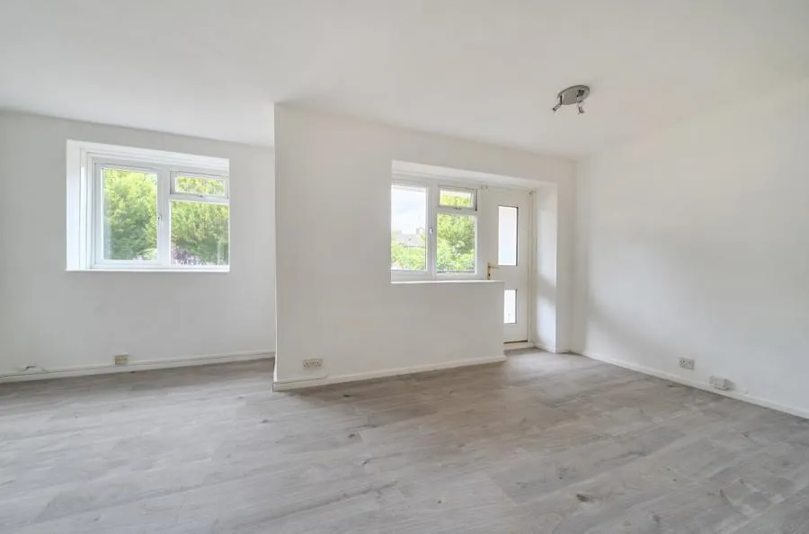 Windlesham Road, Priestwood, RG42, photo 5