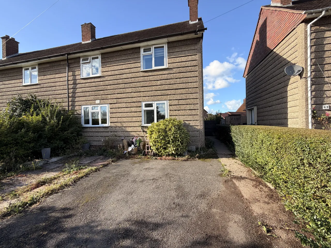3 bed property to rent, Church Lane, Fradley, WS13