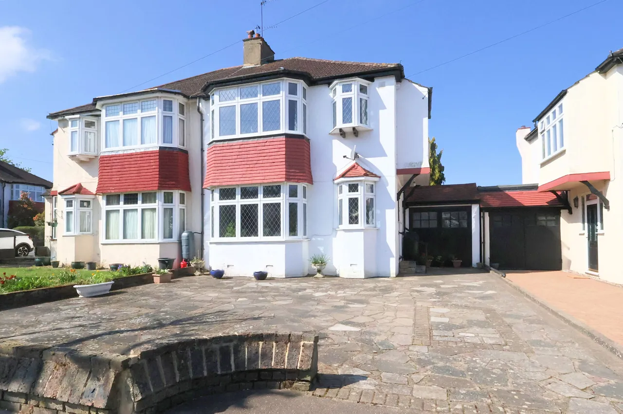3 bed house for sale — Spring Park Avenue, Croydon, Croydon, CR0 5EJ