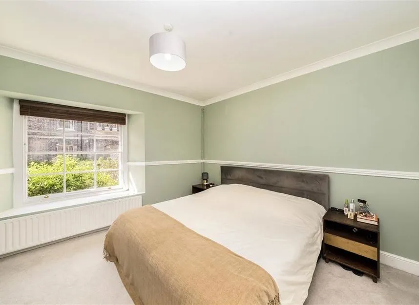 Gilbert Close, Woolwich, SE18, photo 4