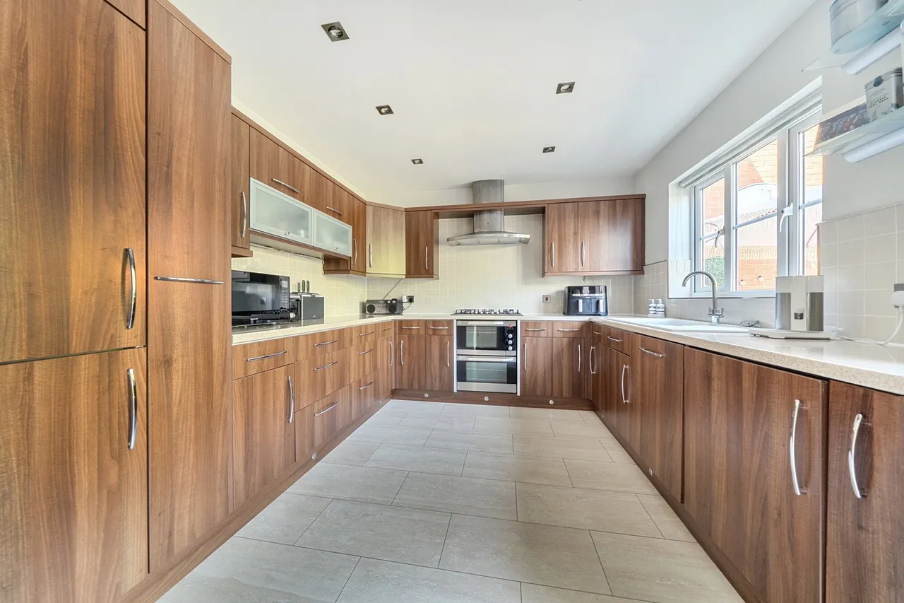 Oldfield Drive, Rochester, ME1, photo 27