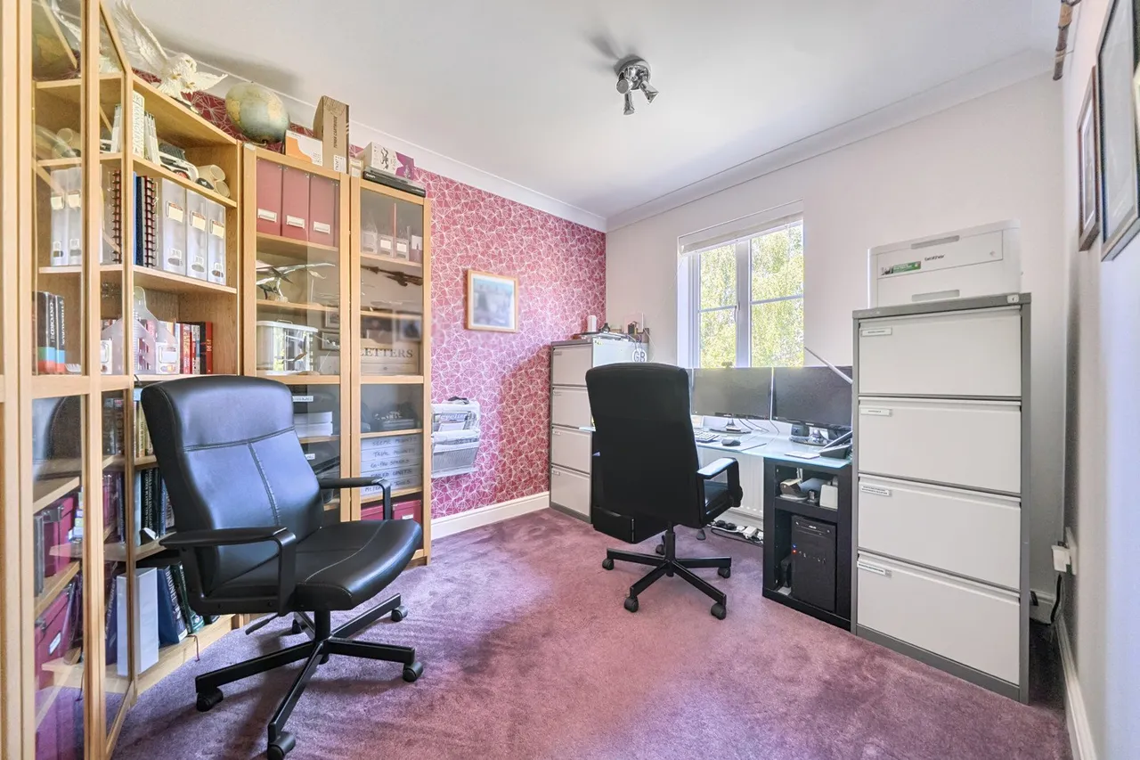Oldfield Drive, Rochester, ME1, photo 25