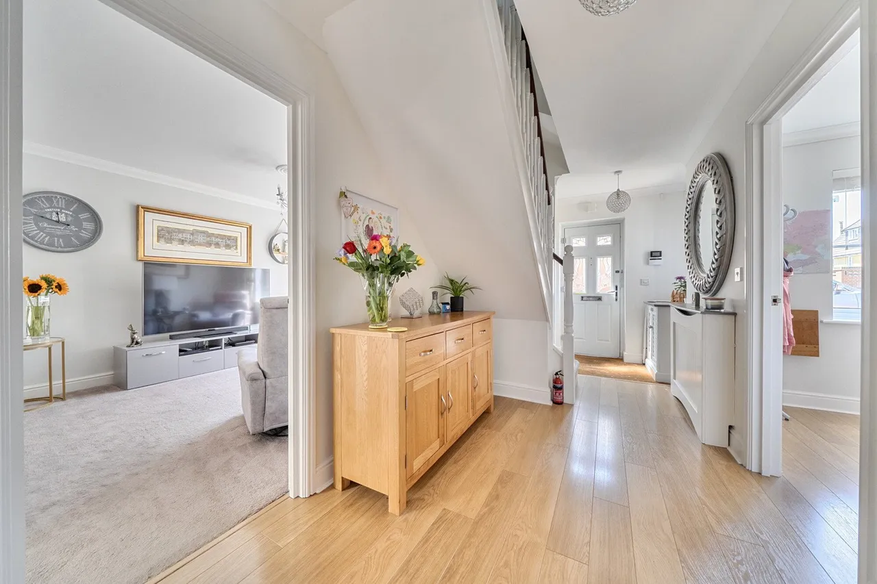 Oldfield Drive, Rochester, ME1, photo 21