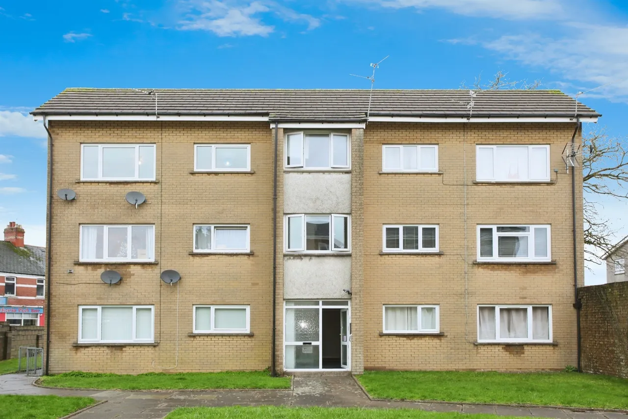 Trewartha Court, Whitchurch, CF14, photo 15