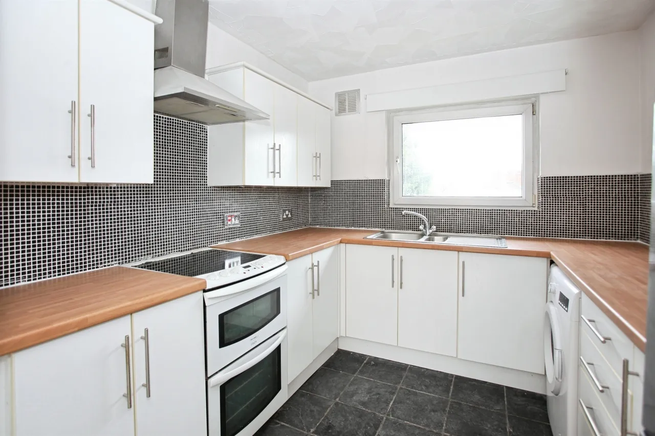 Trewartha Court, Whitchurch, CF14, photo 6