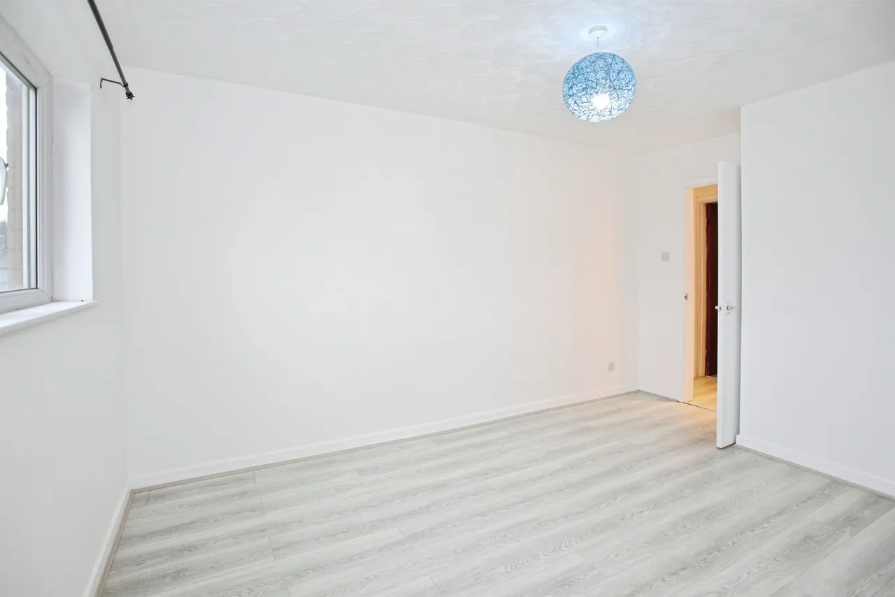 Trewartha Court, Whitchurch, CF14, photo 9