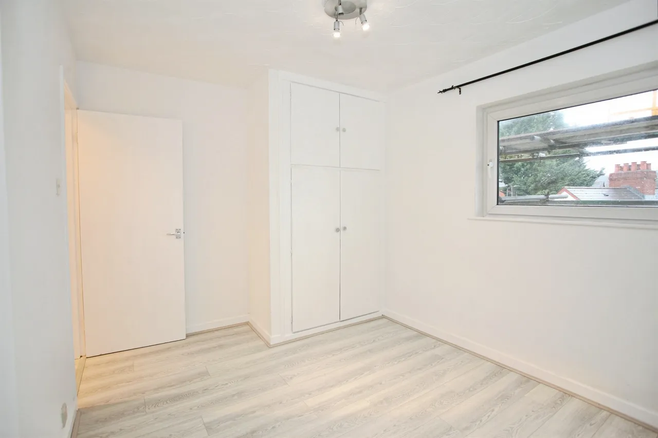 Trewartha Court, Whitchurch, CF14, photo 13