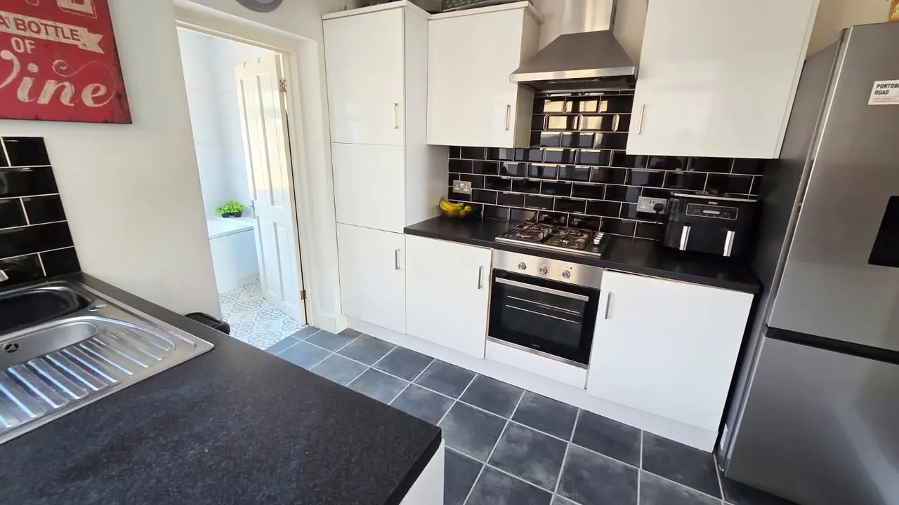 St. Vincents Road, Dartford, DA1 1UX, photo 8