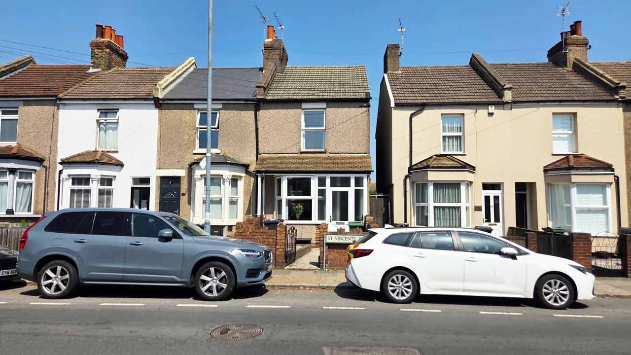 St. Vincents Road, Dartford, DA1 1UX, photo 5