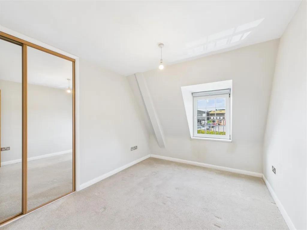 Love Lane, Cirencester, photo 8