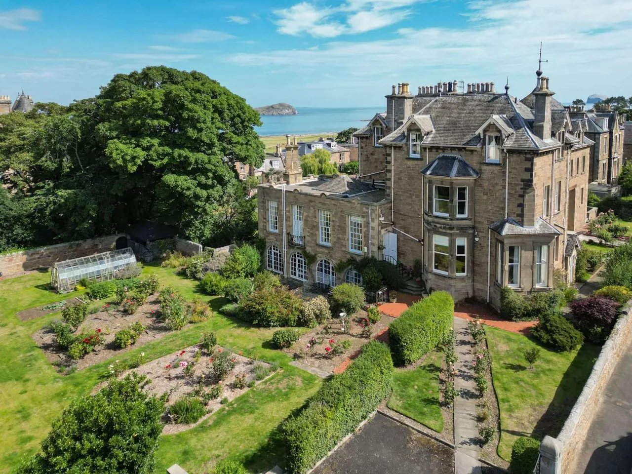 3 bed flat for sale — Hyndford House, Fidra Road, North Berwick, EH39 4NG