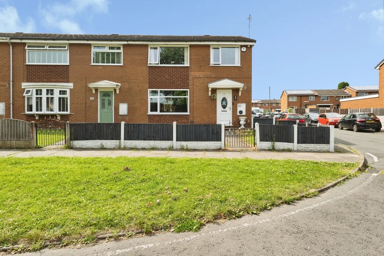 3 bed house for sale — Circular Road, Denton, Manchester, Greater Manchester, M34